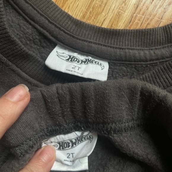 TODDLER BOYS HOT WHEELS BUNDLE - ZARA & MORE 2-3T - Picture 2 of 12